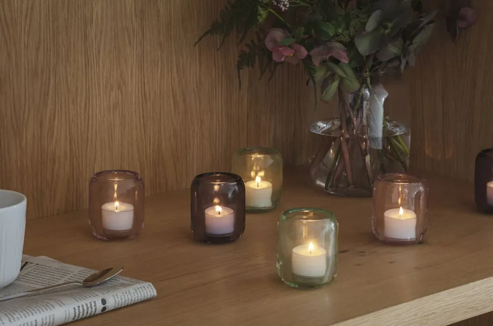 2 Acorn fyrfadsstager Pine