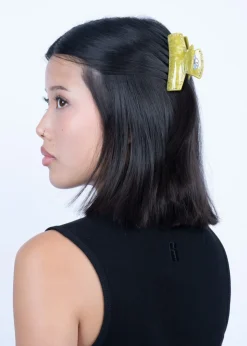 Anna Grinch Glam Middle