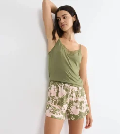 Aura Spotlight Shorts