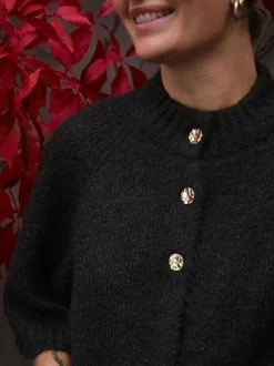 Benuta Fluffy Knit Cardigan