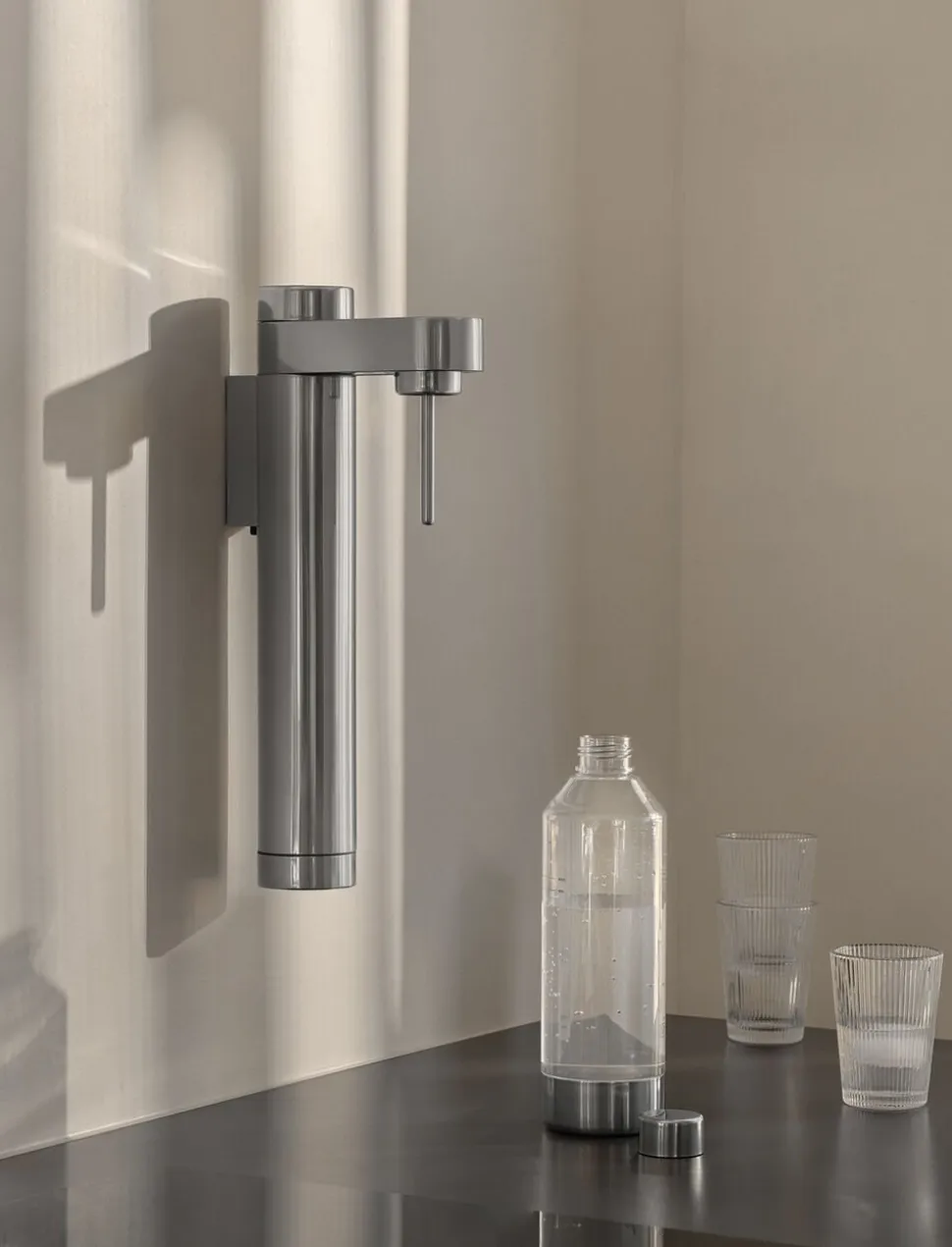 Brus kulsyremaskine, væghængt