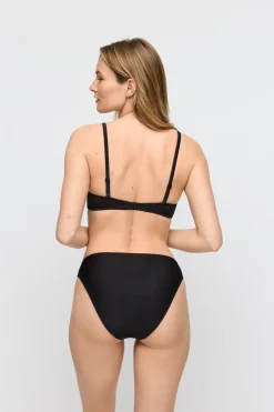 Cassie bikini rio trusse