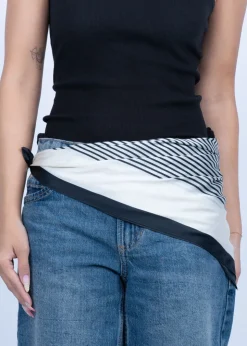 Classic Patterned Scarf