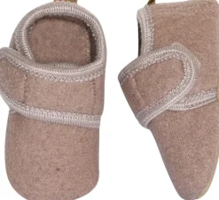Classic wool slippers
