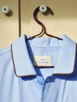 Colour Hanger-Set of 3-Maroon red