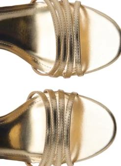 Combined strap heeled sandal