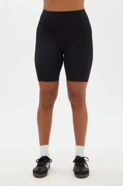 Compressive High-Rise Bike Shorts