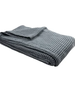 Cozy bedspread 180x260cm castle rock