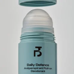 Daily Defence Antiperspirant Roll-on Deodorant
