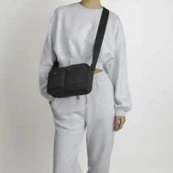 DarlaMBG Crossb. , Monochrome