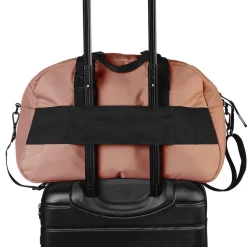 Day Gweneth RE-S 1Nighter