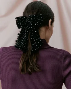Day Pearly Velvet Bow