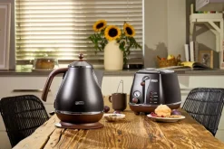 Delonghi Icona vintage CTOV2103. BK