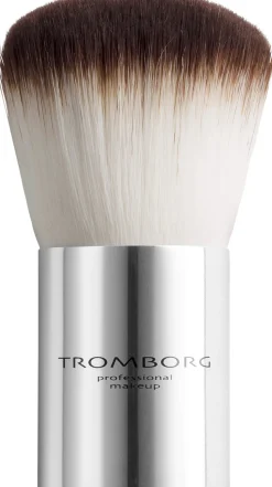 Deluxe Kabuki Brush