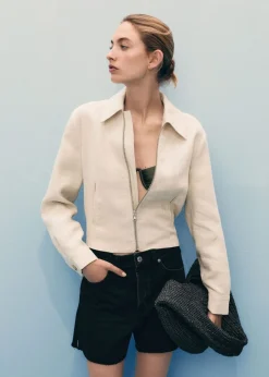 Denim shorts with frayed hem