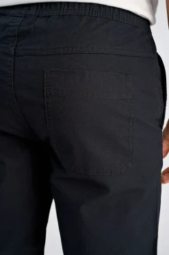 Elastic waist shorts