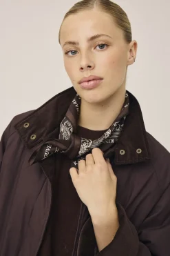 Emmy 3 Coated jakke med fløjl kanter - GRS