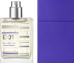 Escentric 01