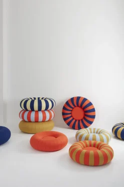 FLOAT, LARGE, DARK BLUE/RED