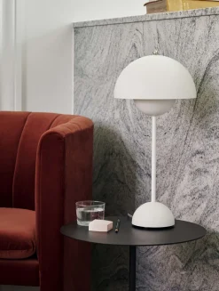 Flowerpot VP3, Table Lamp