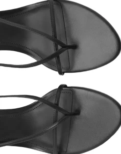 Heeled sandals with thin strap