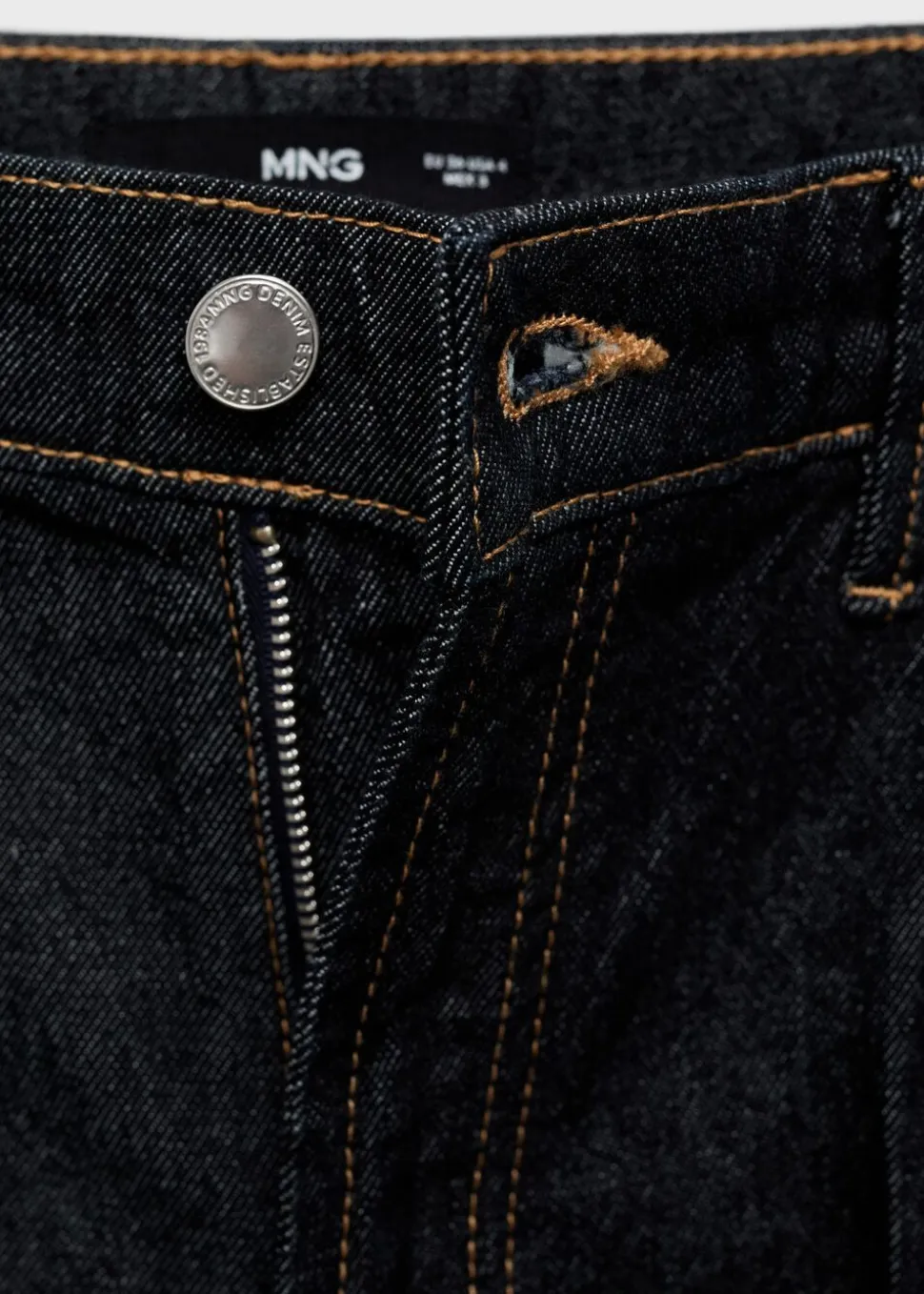 High-waisted wide-leg jeans