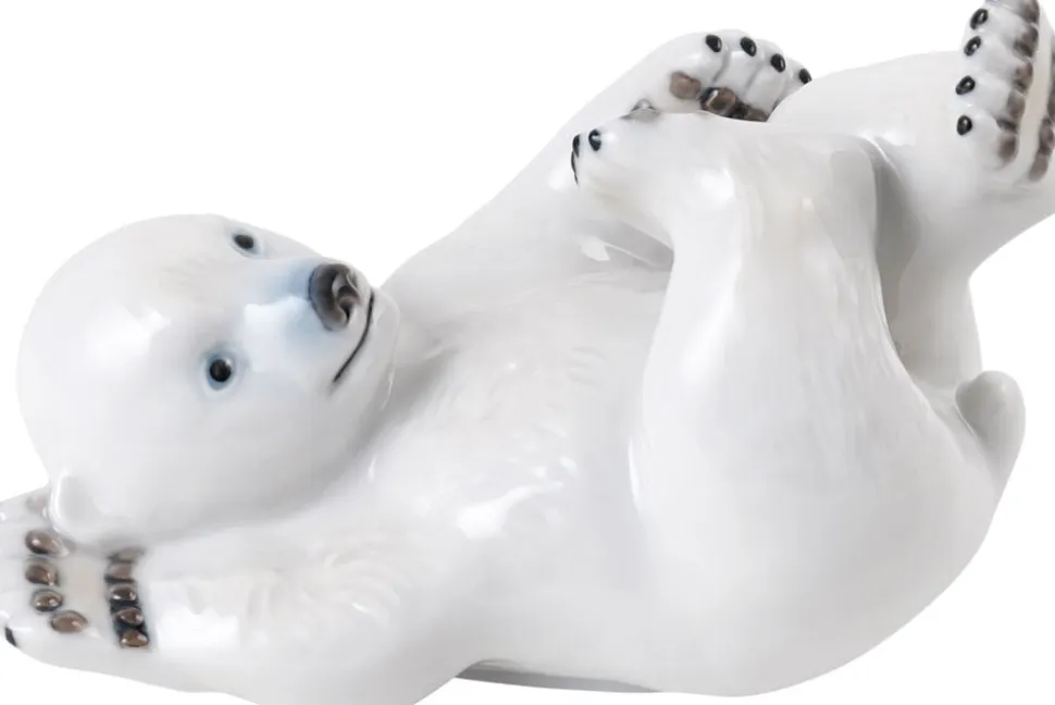 Isbjørneunge, liggende 15 cm