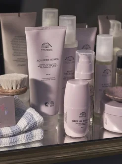 Keep on rolling deodorant