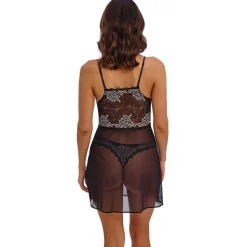 LACE PERFECTION CHEMISE