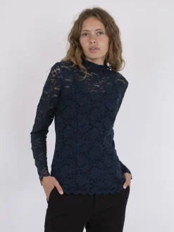 Liza Laceflower Blouse