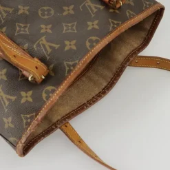 Louis Vuitton Shoulder Bags