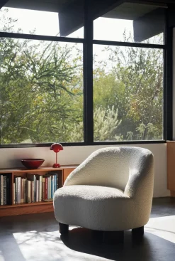 Margas Lounge Chair LC1, Karakorum