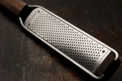 Master rivejern zester fin