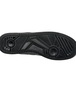 Masters Court Leather Sneaker