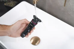 MN8X Men Care Barbermaskine med roterende hoveder