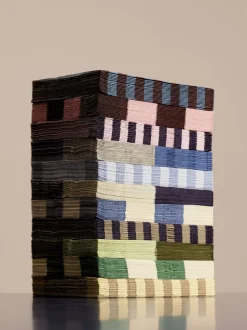 Pattern Napkins-Set of 20 Dinner-Light pink and dark blue pillar strip