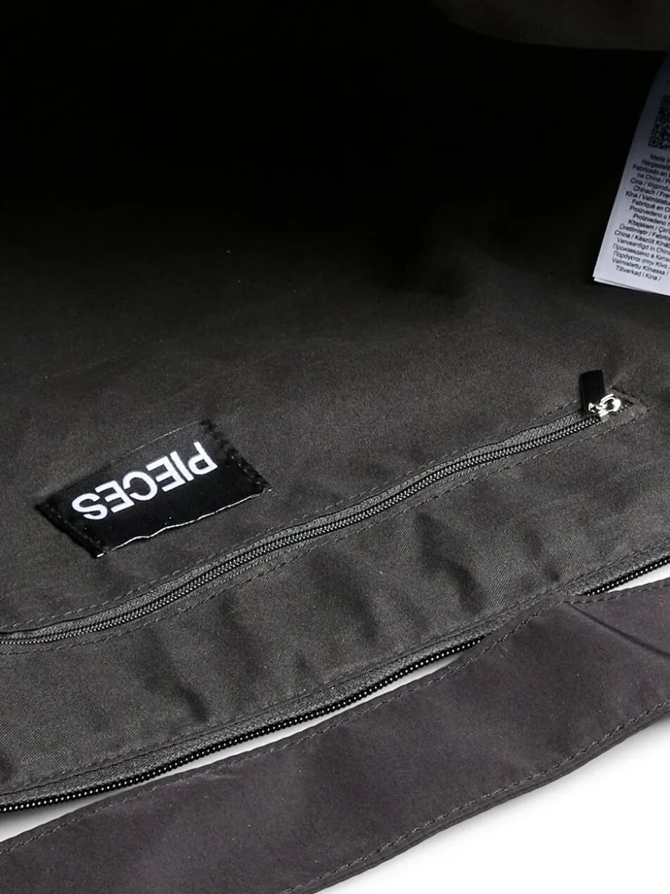 PCAMANDA XL BUMBAG NOOS