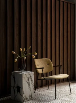 Plinth Tall, Calacatta Viola