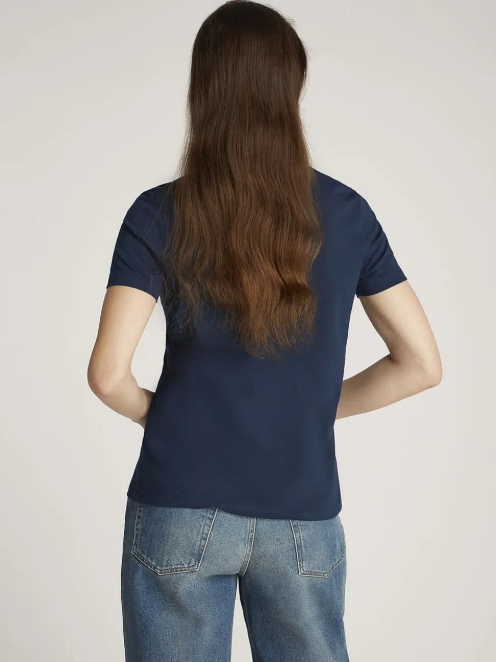 REG CORP LOGO C-NK SS