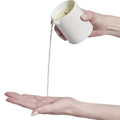 Rub Me Tender - Relaxing Massage candle with Guasha stone 10