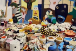 Sangfugl x Leif Sylvester 2025 H15. 5 cm blue eyes