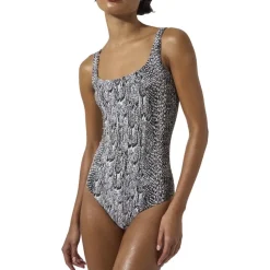 Seamless Python Body