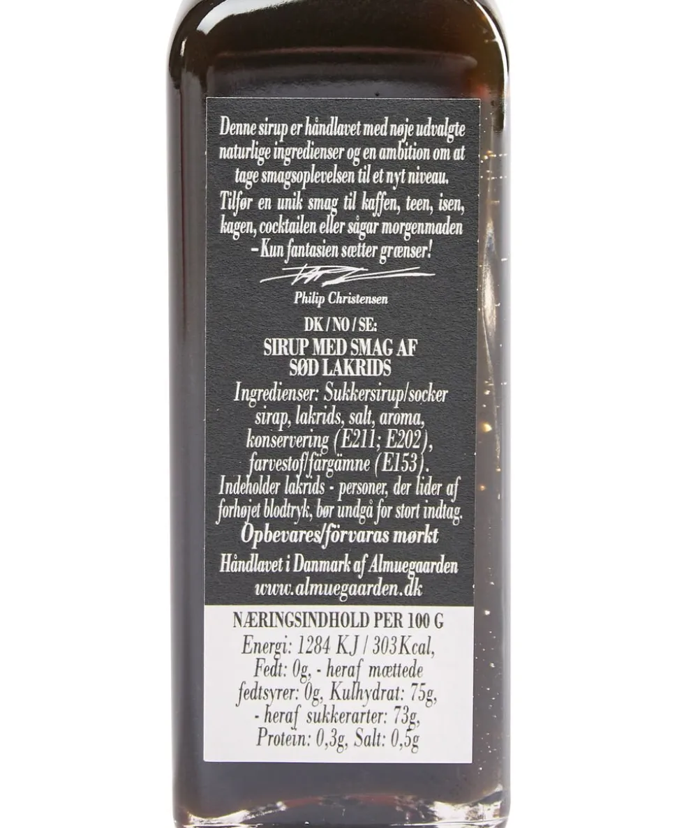 Sirup med smag af sød lakrids