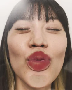 Skin Glow Tinted Beauty Balm Contour