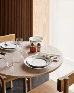 Sort Mega Riflet 27 cm. tallerken