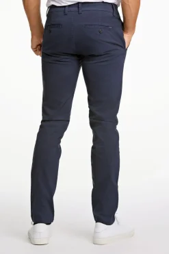 Structure superflex chinos