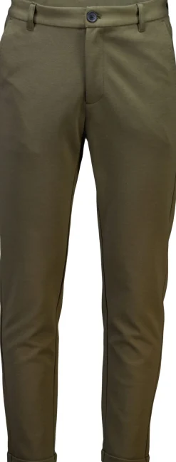 Superflex knitted cropped pant