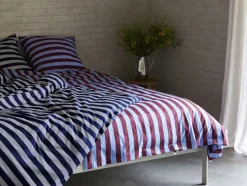 Été Duvet Cover Bordeaux