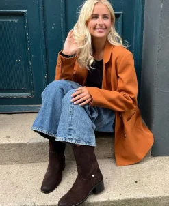 THE REAL WALKING SUEDE