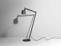 Vipp525 gulvlampe